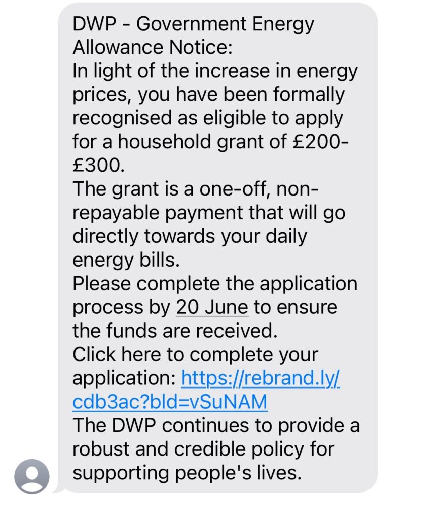 Government Confirms £200 Cost of Living Support for October 2025 – Check Payment Date! Eligibility 3 example of a scam text claiming a government payment