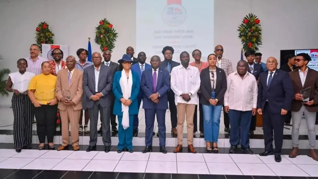 Haïti Relance L’artisanat : Couture Et Cordonnerie Au Cœur D’un Grand Plan 1 Haïti Relance L’artisanat