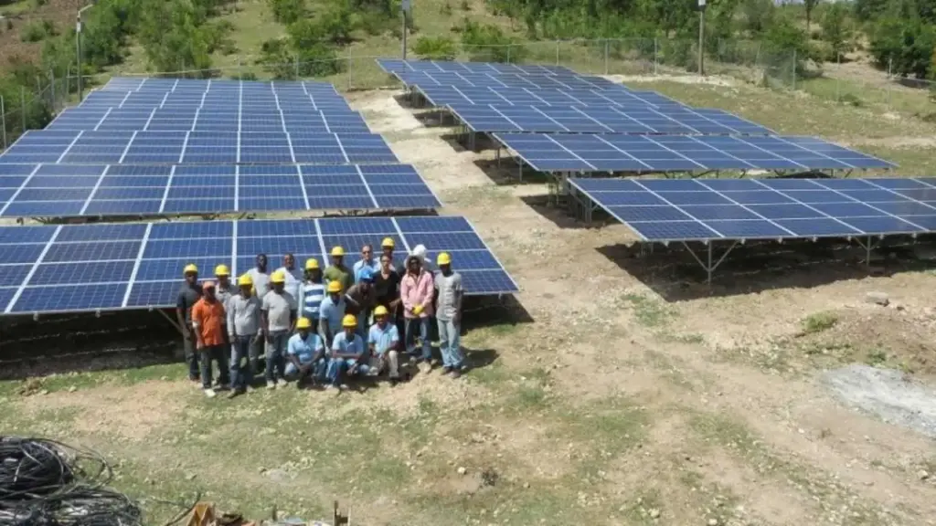 L'Avenir de l'Énergie en Haïti : Une Évaluation du Marché pour l'Investissement Renouvelable 1 L'Avenir de l'Énergie en Haïti