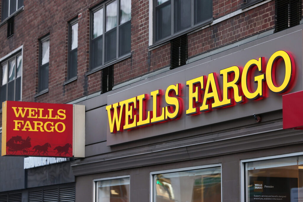 $5000 Wells Fargo Settlement Payment in 2025: How much you will get? Check Eligibility & Date 2 Wells Fargo
